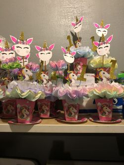 10 unicorn center pieces 10 decoraciones de unicornio