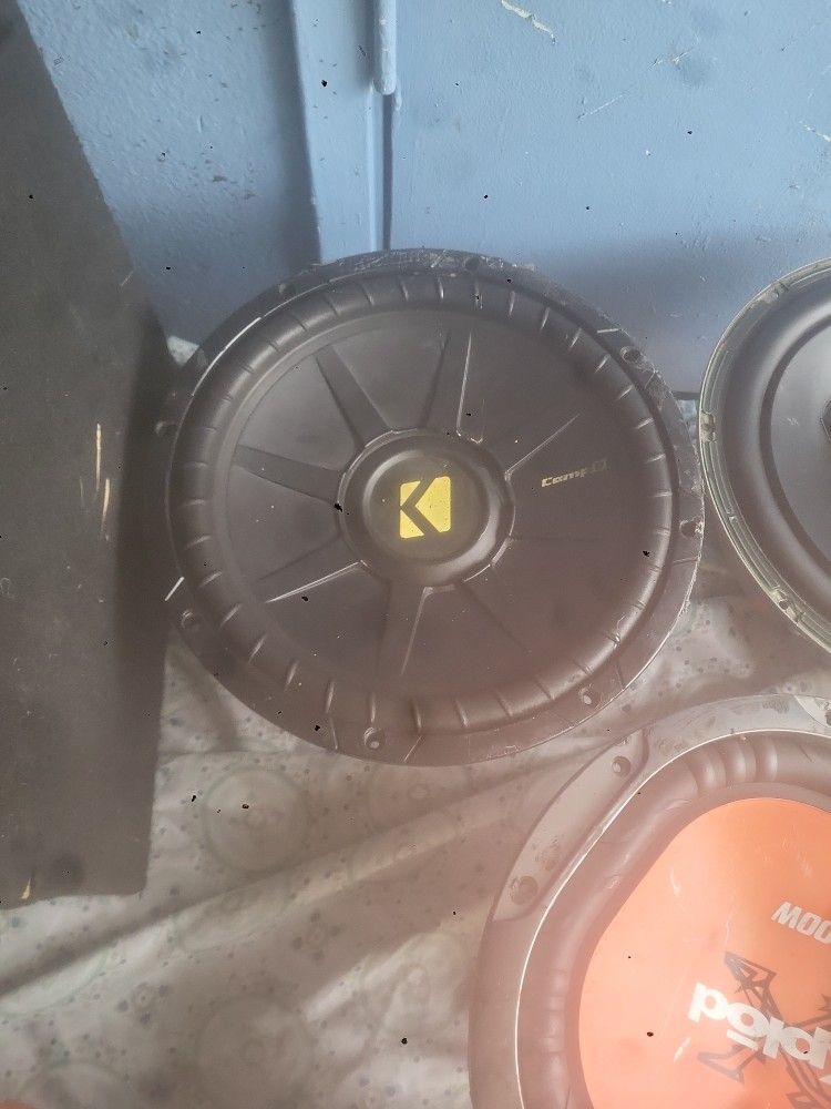 12 SPEAKER S 