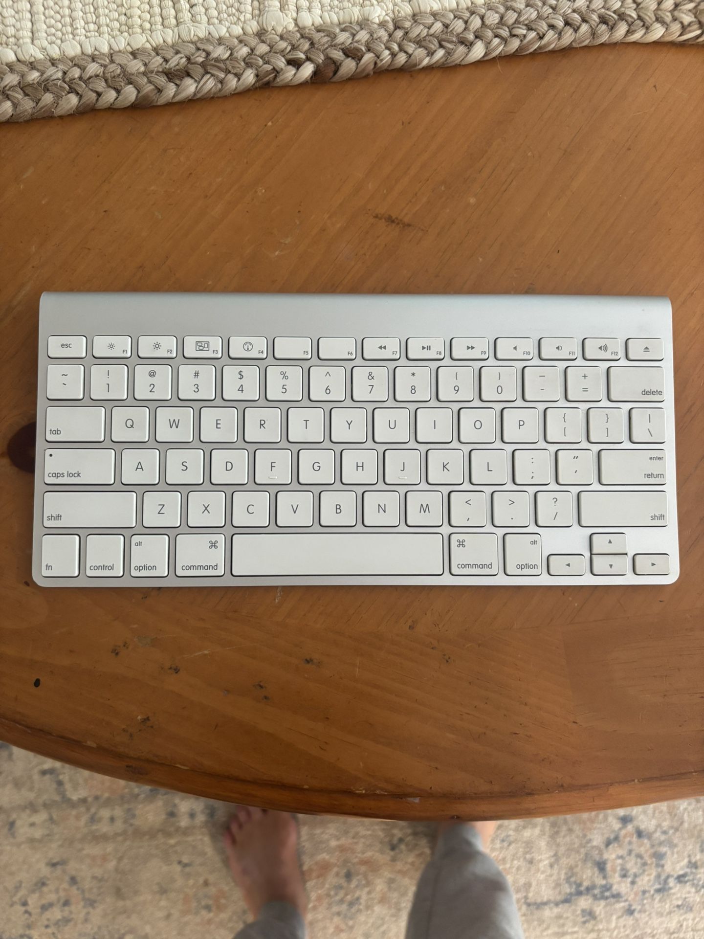 Wireless Keyboard Apple