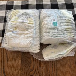 Free Pampers - Swaddlers - Size 1