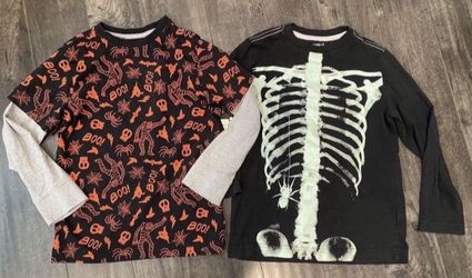 Like New Boys Size 6 & 5-6 Halloween Long Sleeve Shirts (one Glows In Dark ) $10