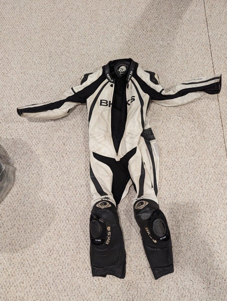 BKS - Full Motorcycle Leather Suite