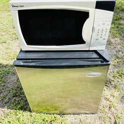 Mini Fridge, Microwave, Scooter + Bike Lock. Prices Below