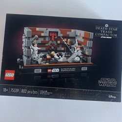 Lego TRASH COMPACTOR 