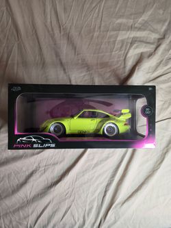 Pink Slips Porsche 1993 RWB Genki 1:18 Diecast Green