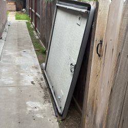 2002 Dodge Dakota bed cover