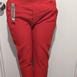 New Women's Leggings Available In Size XL 2X 3X