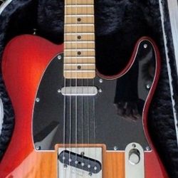 Ash Telecaster D'LUXE With Fender Locking Tuners & Hard Case; Rare FSR in Great Shape. Best $ or Trade a US Fender Stratocaster +$ To U