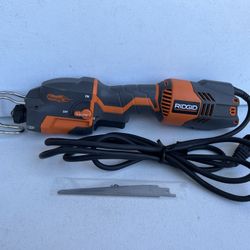 RIDGID Thru Cool 6 Amp 1-Handed Orbital Reciprocating Saw Kit