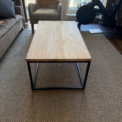 Coffee Table – Minimalist Wood & Metal