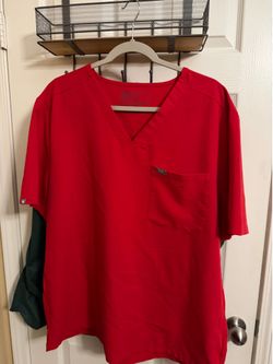 FIGS Scrub Top