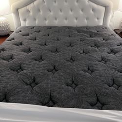 Brand New Saphire Queen Hybrid Pillow Top 