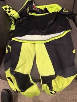 Set of Answer Riding Gear