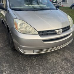 2004 Sienna Ce