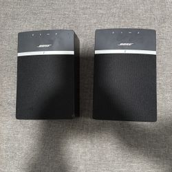 Set Of Bose Speakers (2)
