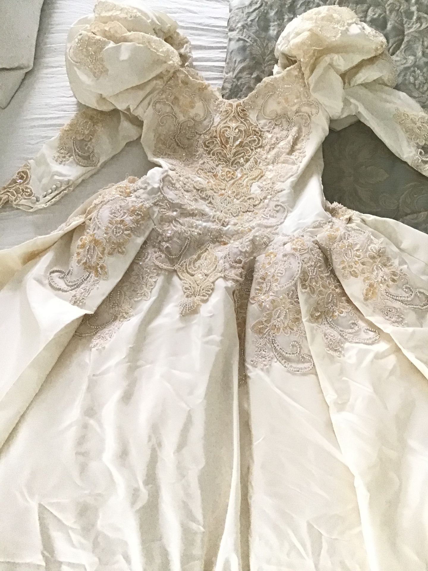 Vintage Wedding Dress