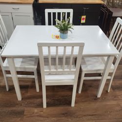 Small 5 Pc White Dining Set (NEW)