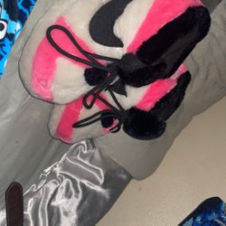 jordan slippers pink laces included 