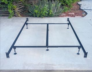 Queen Size Bed Frame Scratch Free Legs Center Beam for Extra Support