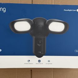 Ring - Floodlight Cam Pro (2nd Gen) Retinal 4K for ultra-clear video floodlights - Black SEALED

