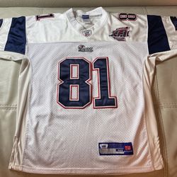 Rare error jersey Randy Miss Super Bowl patch with Tom Brady’s number Medium
