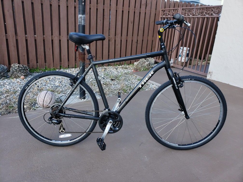 verve 1 hybrid bike