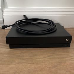 Xbox One X 1Tb Console With Wireless Controller
