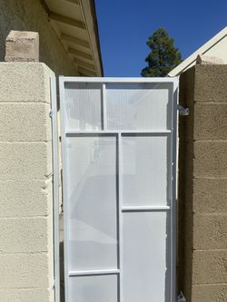 Iron Gate Standar Measure (40”x60”) 