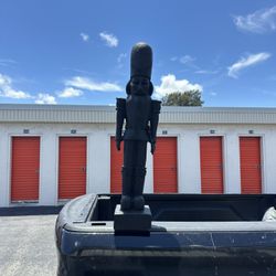 Soldier Statue 