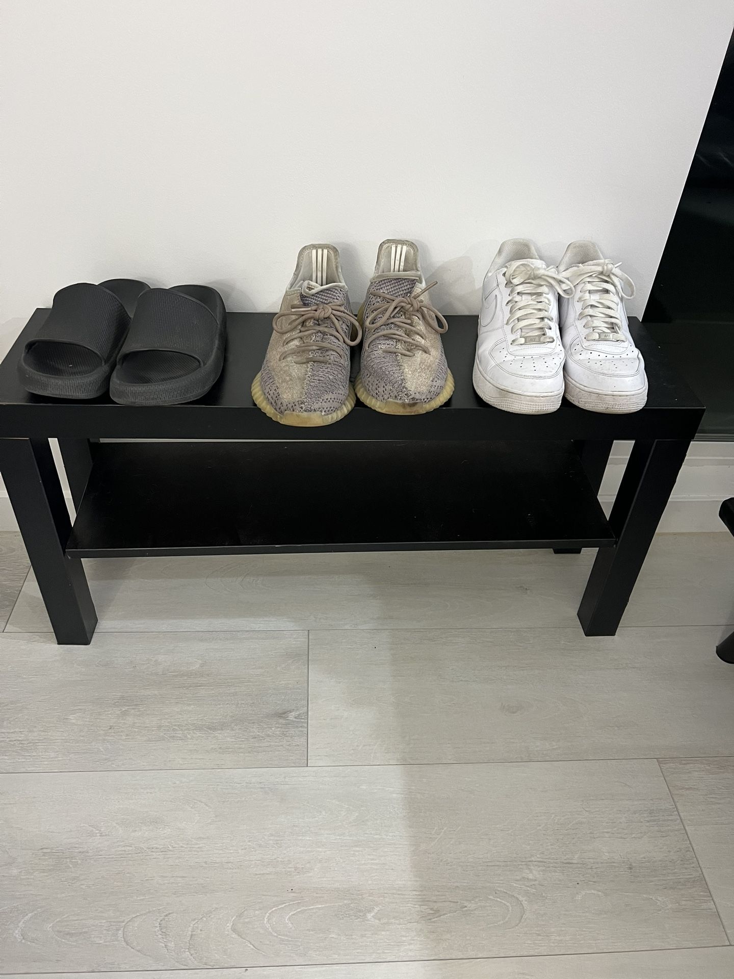 Black Shoe Rack
