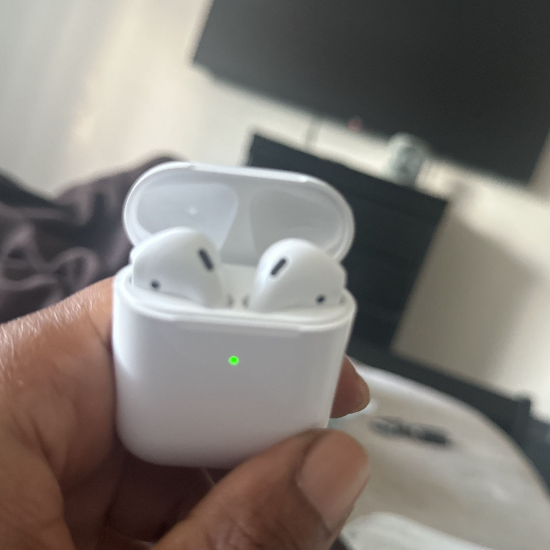 AirPods 