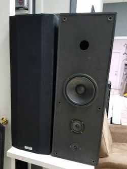 sound speakers and receivers