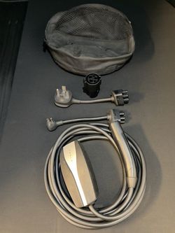 Genuine Tesla mobile connector set