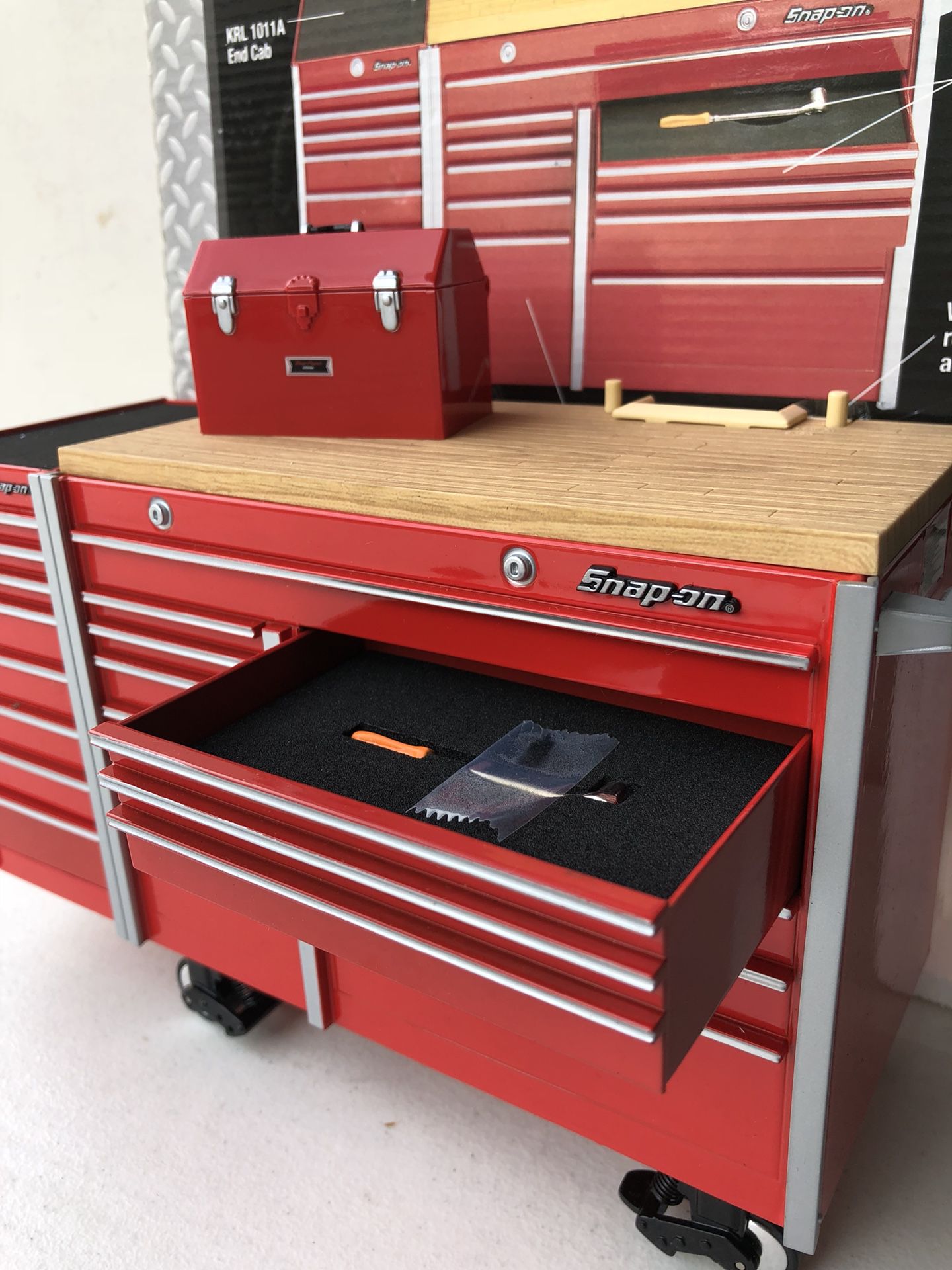 Snap On miniature toy tool chest! 1:8 scale (NOT A REAL TOOL CHEST!)