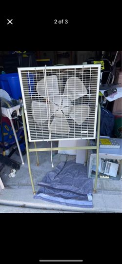 1971 Monarche Box Fan On Wheels 