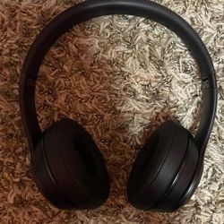 Beats By Dr. Dre Solo3 Bluetooth Headphones