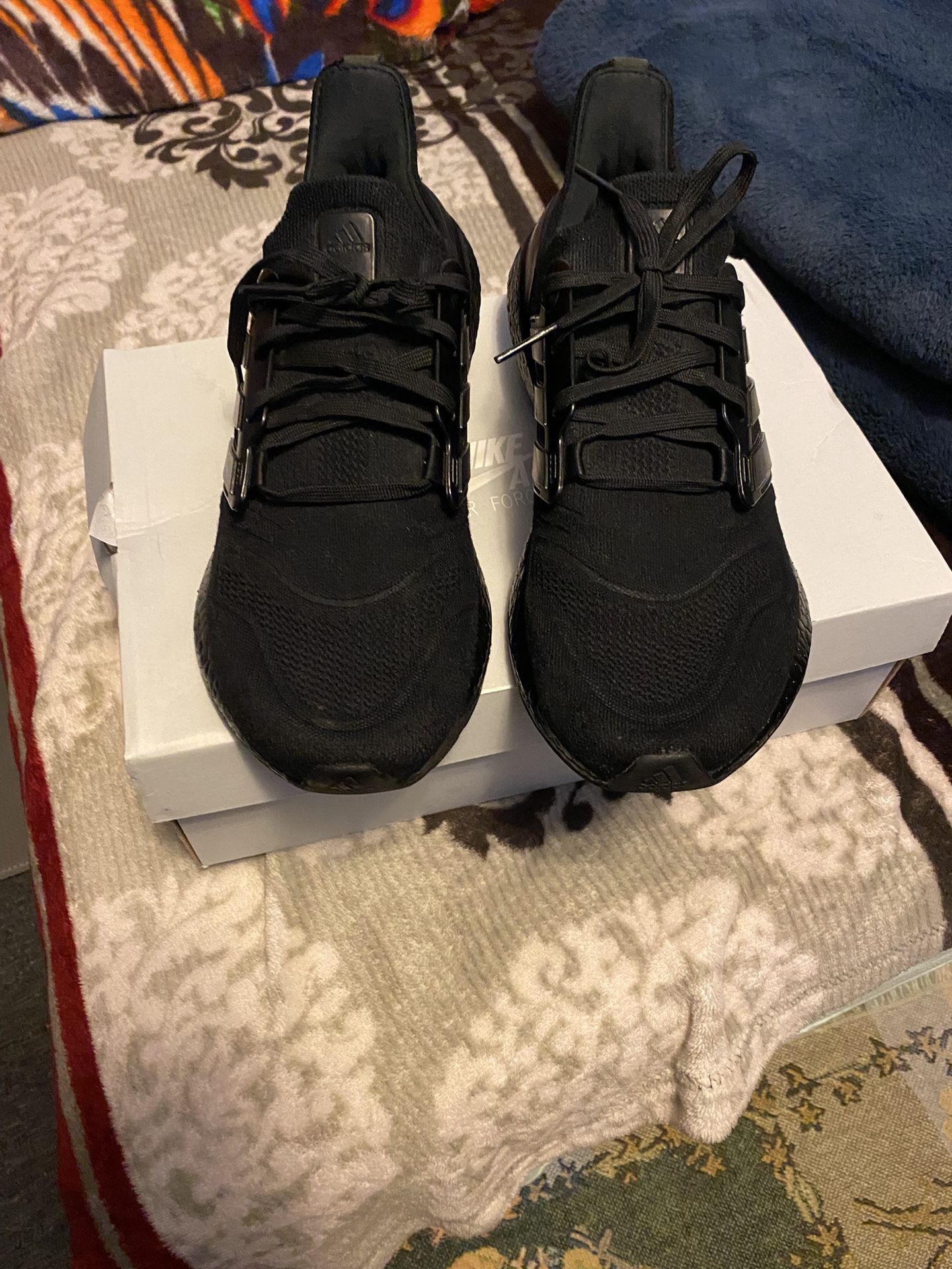 ADIDAS ULTRABOOST 22 TRIPLE BLACK #GZ0127 MEN RUNNING SHOES SIZE 10