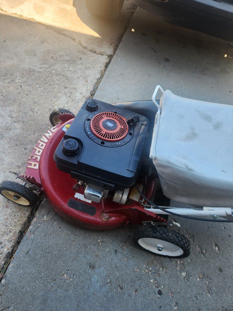 Snapper Hi Vac Self-propelled 6-speed Rwd Lawn Mower With Large Bag Great Condition Full Tune Up 6hp 21 Inch
