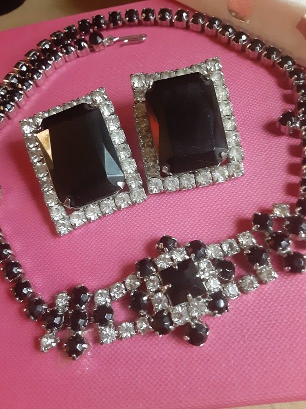 Vintage BLACK FAUCETED & CLEAR CRYSTAL CHOKER ,+ EARRINGS c1940