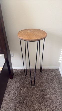 Round table
