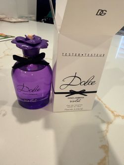 D&G violet perfume