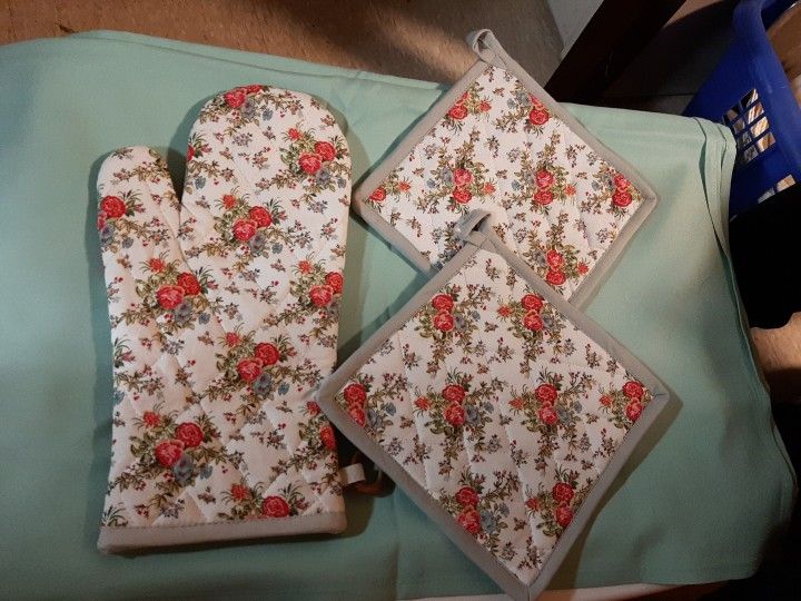 3pc Pot Holder Set