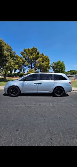 Honda 2012 familiar millas 148××× 4800 obo