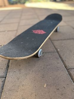 World Industries Complete Skateboard – Barely Used