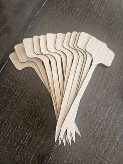 13 Plant herb wooden sticks for marking what the plant is called