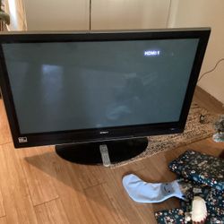 Tv 41 Inches + Remote Control Like VeryGood 