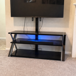 55 inch hisense  smart tv