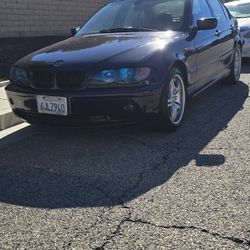 2003 BMW 325 I 