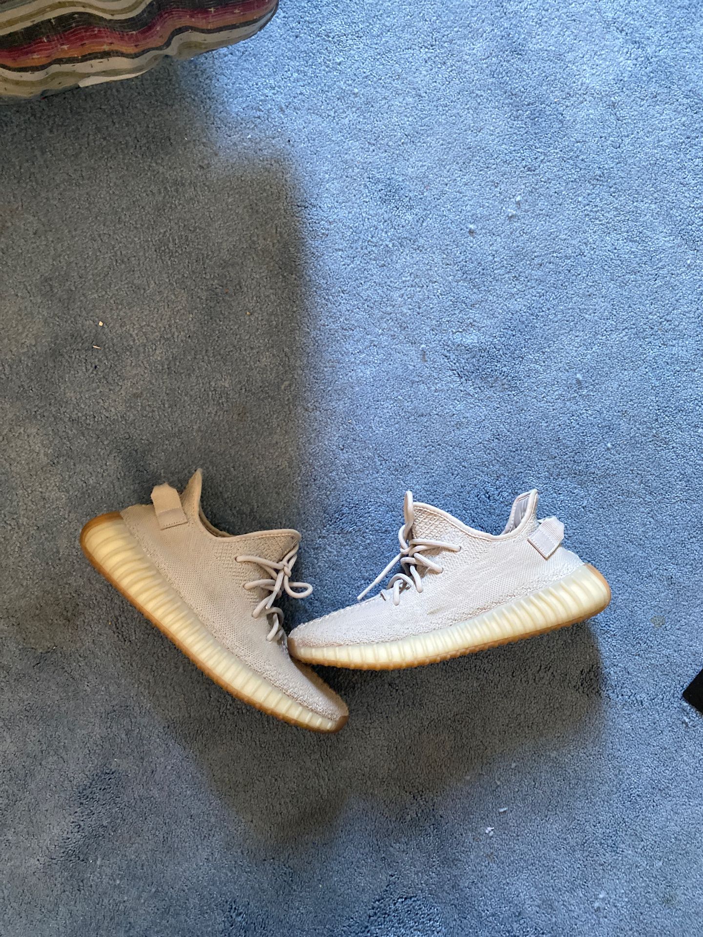 Adidas Yeezy Boost 350 V2 Sesame size 9.5 Men’s