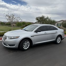 2013 Ford Taurus